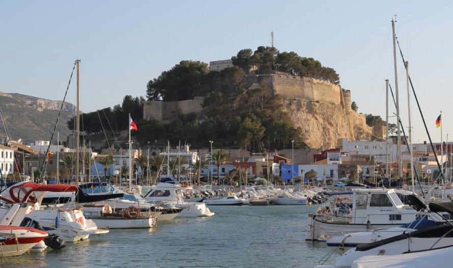 Noche tórrida en septiembre: Dénia alcanza los 33 grados de madrugada, y el litoral, mínimas de 25