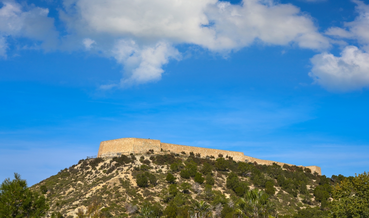 Castell de Guardamar del Segura. - Castell de Guardamar del Segura.
