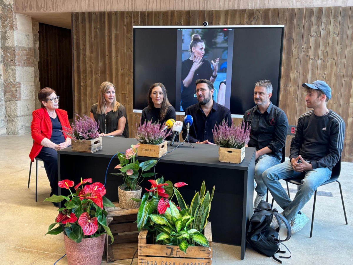 Alcoy recurre a 'influencers' locales para poner en valor su comercio de proximidad