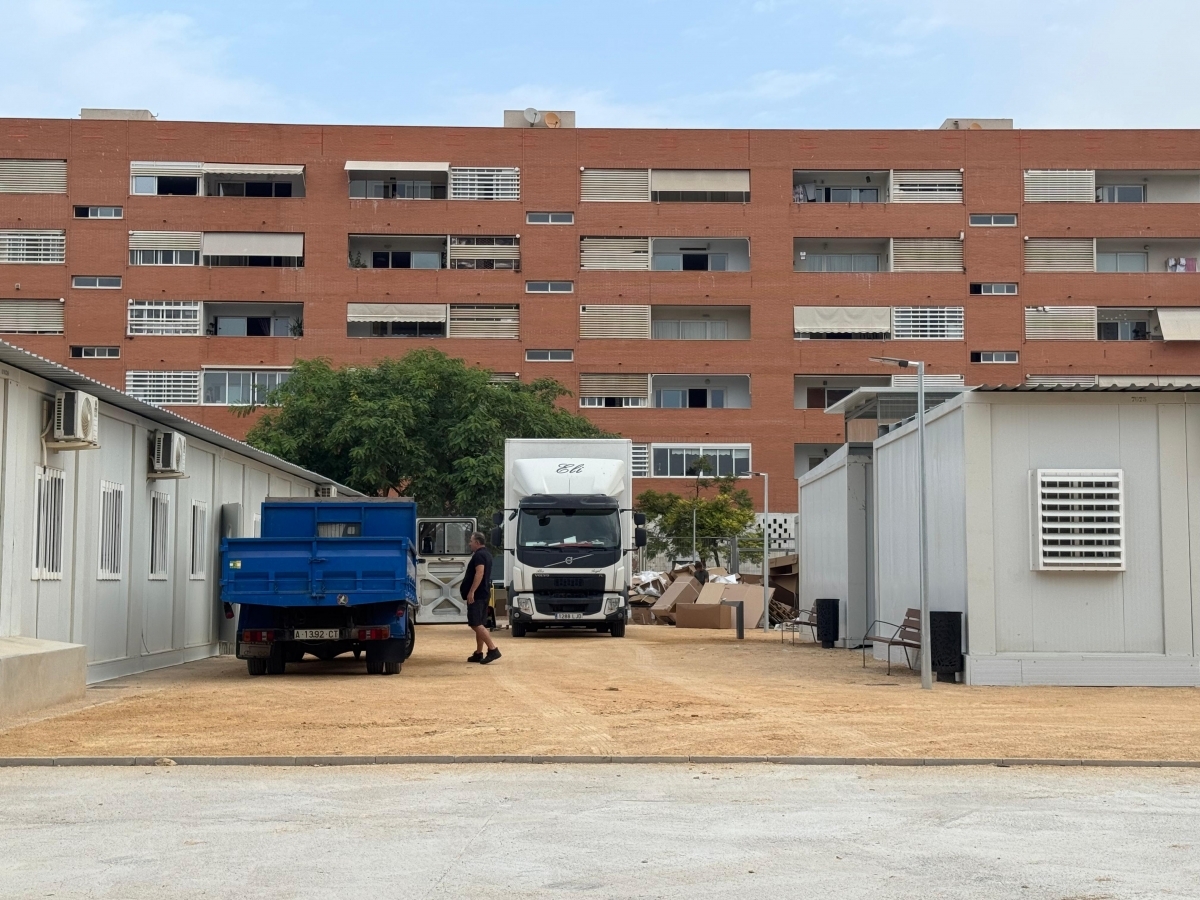 Las aulas prefabricadas del Colegio número 56 de Alicante. - 