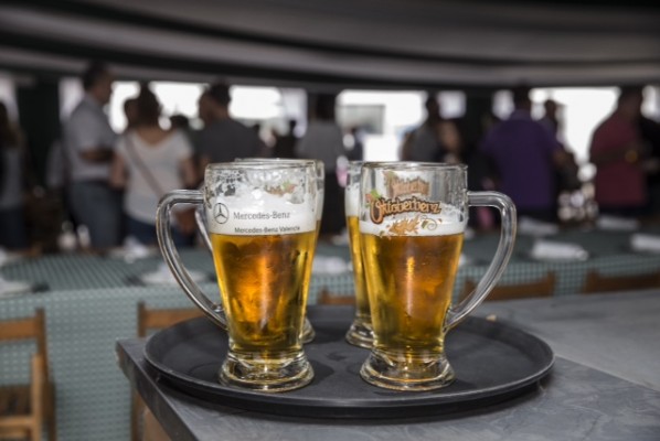 El Oktoberbenz de Mercedes-Benz Valencia celebra su segunda edición en las instalaciones de Pista de Silla
