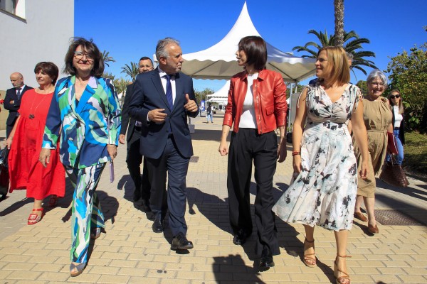El Gobierno anuncia un plan de formación de lenguas oficiales para el personal de la Administración del Estado