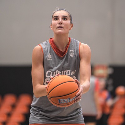 María Eraunzetamurgil: 