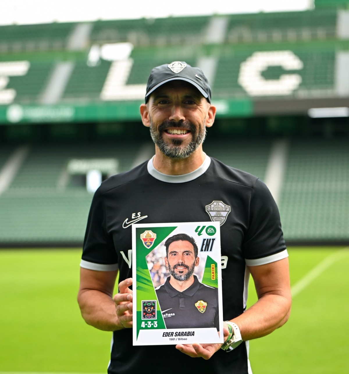 El mejor Elche CF de la historia desafía 65 años de maldición en El Sadar