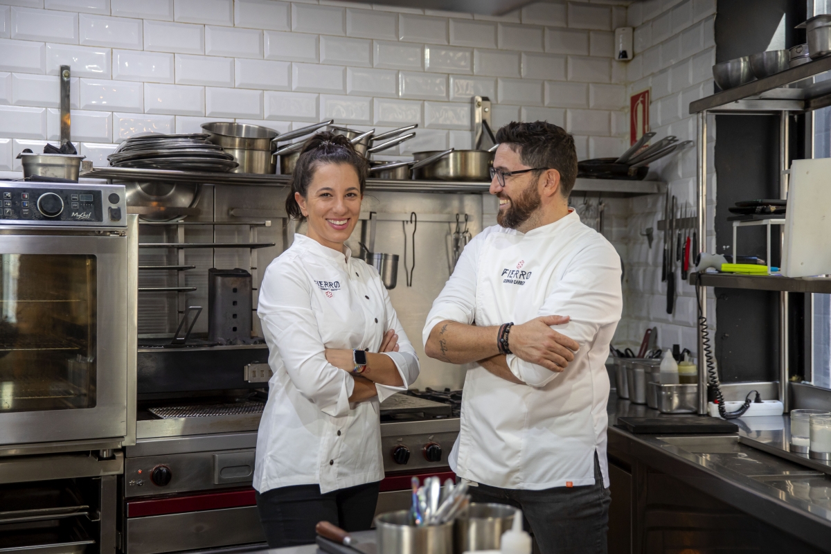 Germán Carrizo y Carito Lourenço (Fierro): “Las críticas sinceras a los platos son oro para tu evolución, tu cocina y tu negocio”
