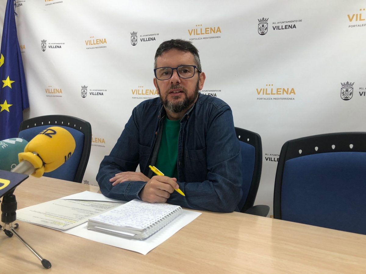 El edil de Urbanismo de Villena, de Los Verdes, deja de firmar licencias para las plantas fotovoltaicas