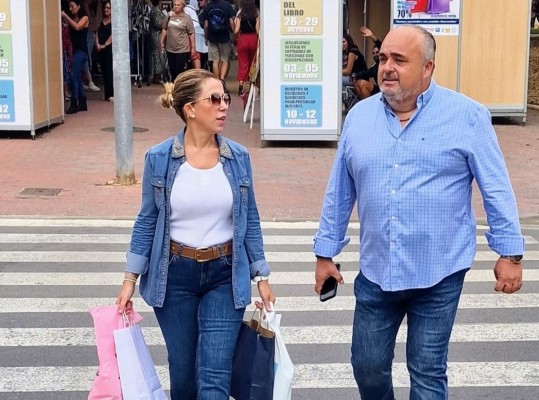 El Pleno de Cartagena formaliza el adiós de Ana Belén Castejón tras más de 20 años en la política y el relevo de Juan Pedro Torralba