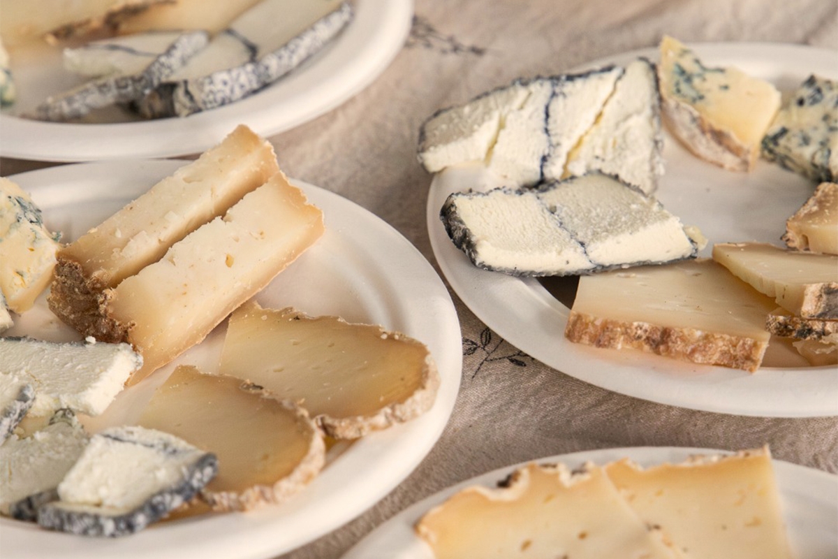 ¿Eres amante del queso? Vuelve la X Feria del Queso Artesano de Montanejos del 3 al 5 de octubre