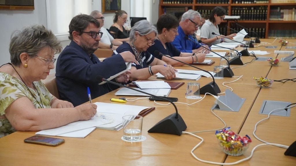 Miembros del Consell Valencià de Cultura critican la 