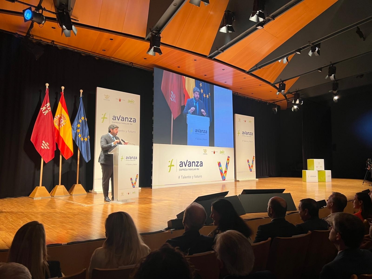 López Miras anuncia que la Región invertirá 26 millones hasta diciembre para potenciar la innovación y la digitalización del tejido productivo