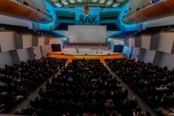 La Acadèmia Valenciana de l’Audiovisual presenta el cartel de la VIII edición de los Premios Lola Gaos