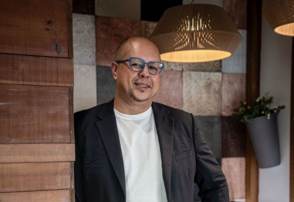 Atraco Hedonista a... César Olascoaga (Saiti)