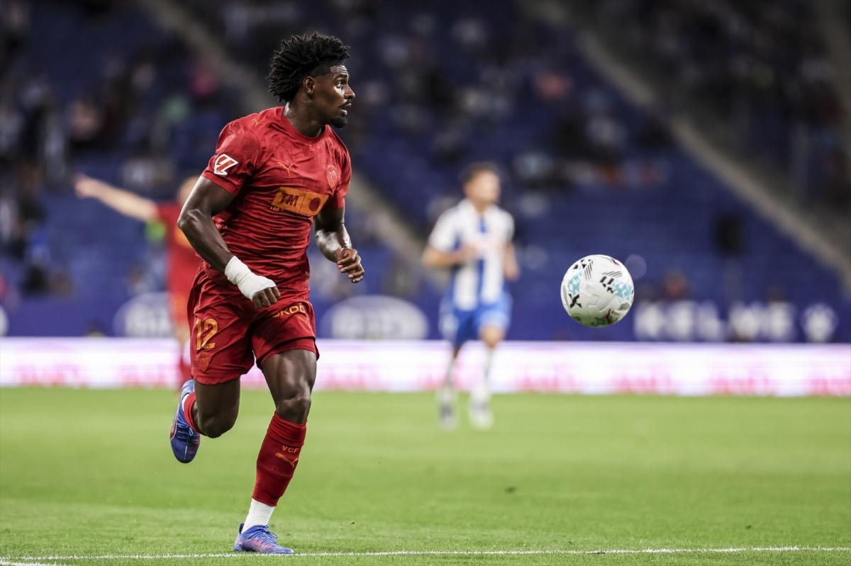 Rioja y Thierry, en los planes de futuro del Valencia CF