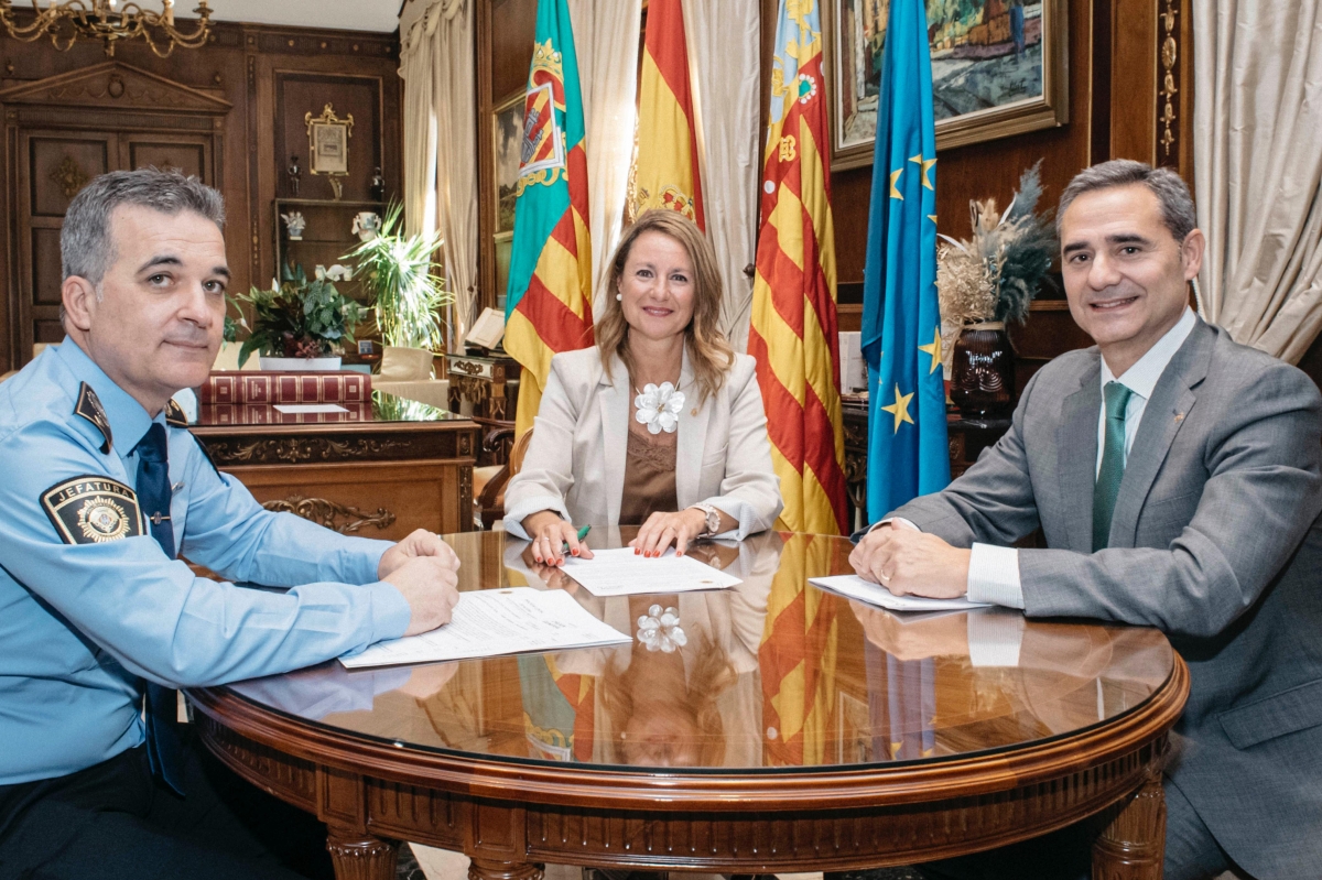 Castelló distinguirá a los voluntarios de la dana con motivo del patrón de la Policía Local