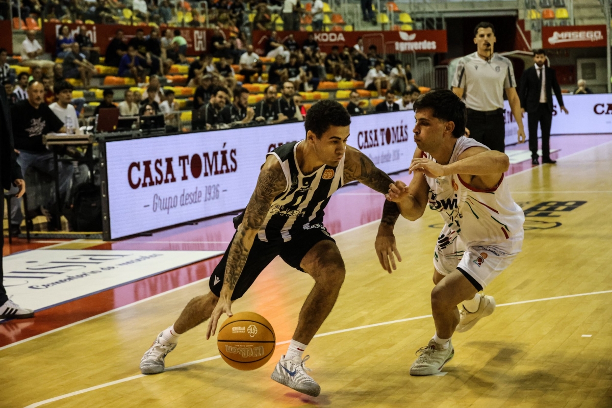 El Caesa Cartagena abre la Primera FEB ganando con apuros al Fibwi Palma por 72-70 en casa