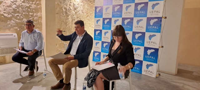 
Uepal reclama a Alicante y Elche volver al 'espíritu del Área Funcional' en taxis y el Grado de Medicina