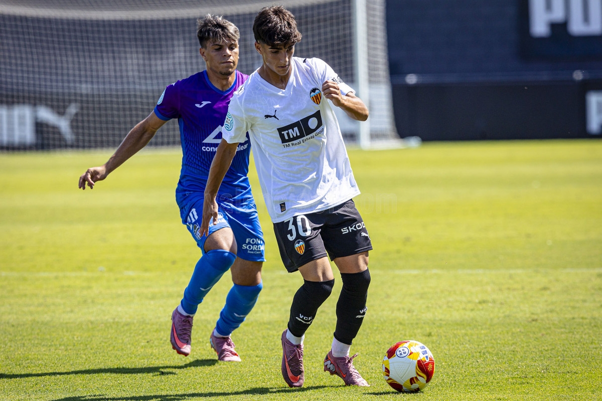 Cedidos Levante UD: Víctor Fernández Jr. marca en la derrota del VCF Mestalla