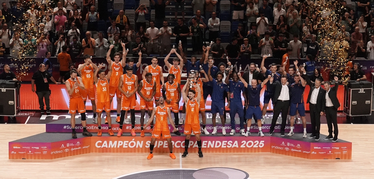La Supercopa se tiñe de 'taronja': ¡Valencia Basket, Supercampeón!