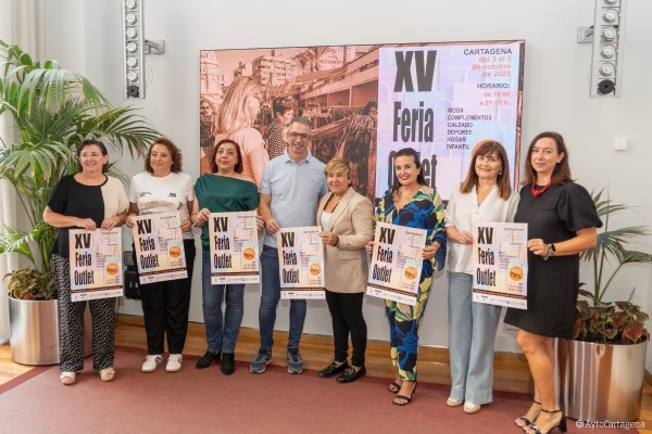 Hasta 27 comercios de Cartagena ofrecerán rebajas y descuentos en la Feria Outlet de este fin de semana