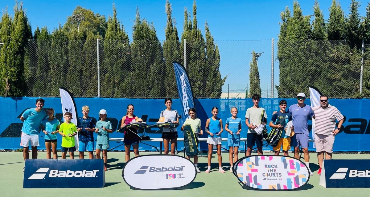 Milo Martínez y Jimena Beramendi, campeones sub-14 de la Babolat Cup en El Palmar