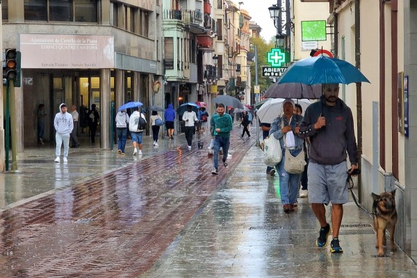 Castellón estará este domingo en alerta amarilla por lluvias y tormentas a partir de la tarde