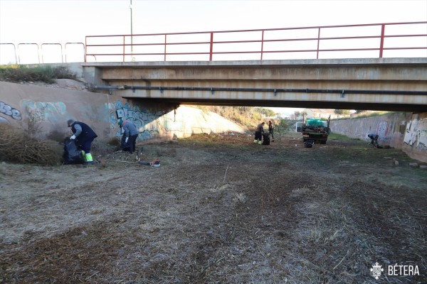 Bétera pide evitar los pasos del barranco del Carraixet, actualmente 