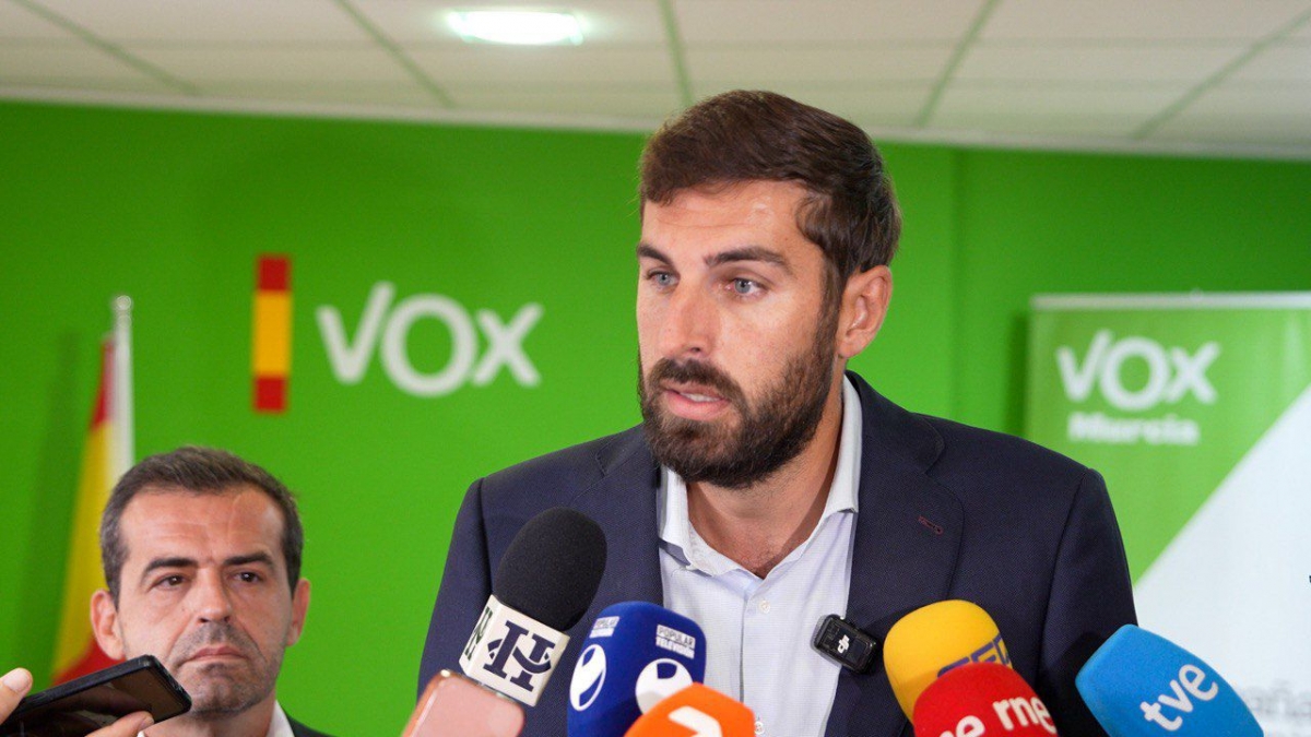 Antelo se revuelve contra el PP por 