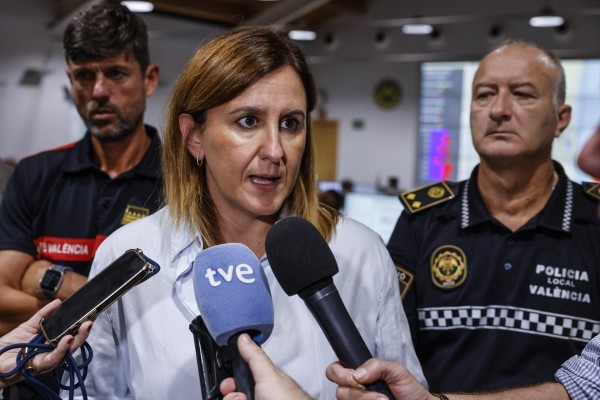 València sigue la evolución del temporal con la vista puesta en las pedanías del sur y pide evitar desplazamientos