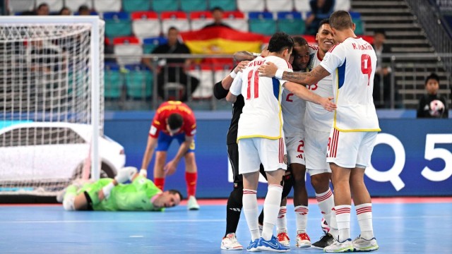La gran debacle del futsal español alarga la tónica y sigue sin haber un murciano campeón del mundo