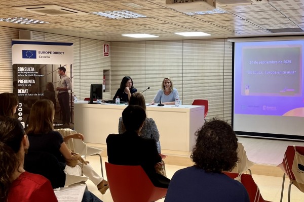 La Diputación organiza una jornada para acercar los recursos educativos de la Unión Europea a profesores