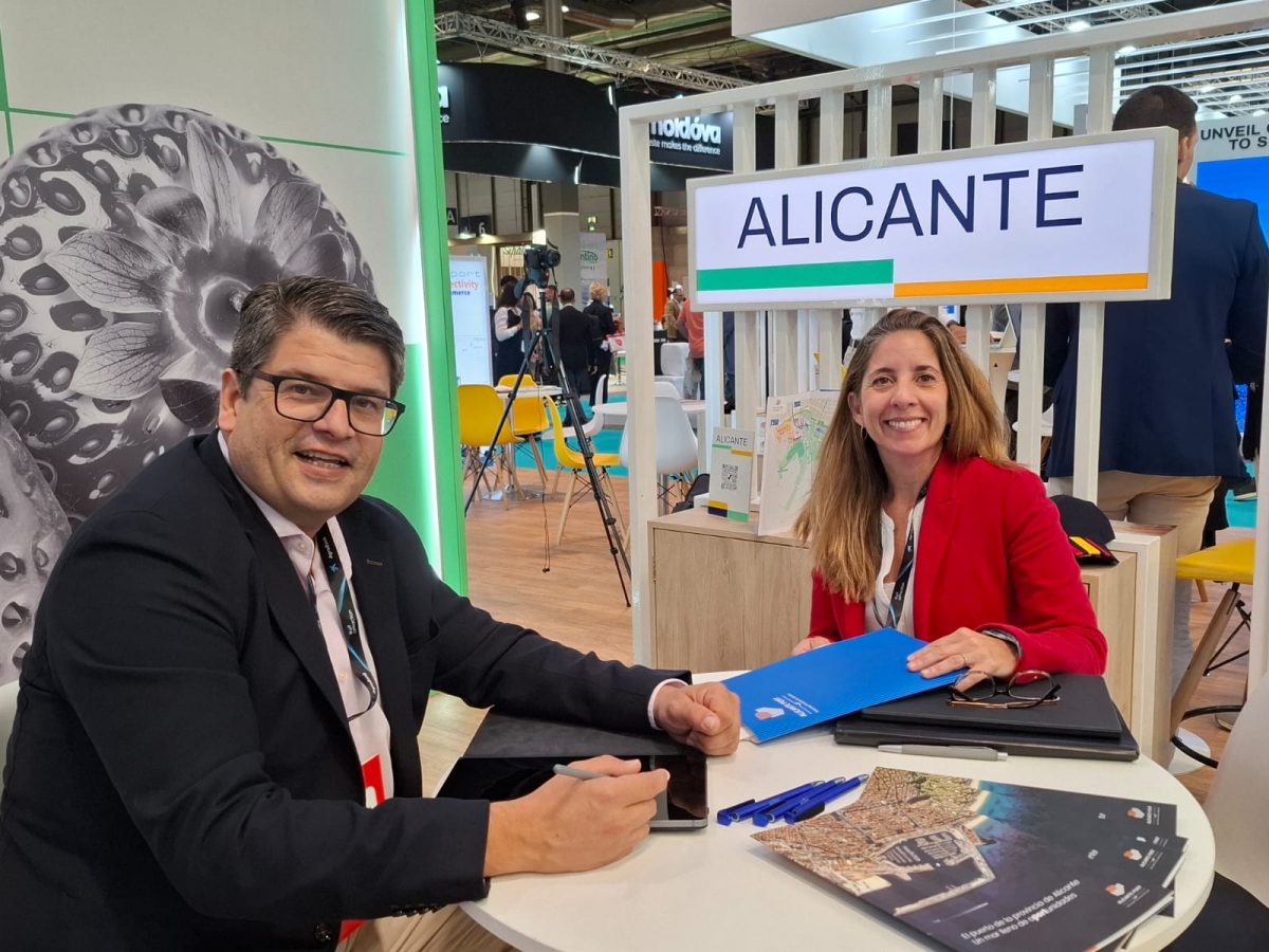 El Puerto estudia sacar a concesión una nave frigorífica para captar mercancías hortofrutícolas