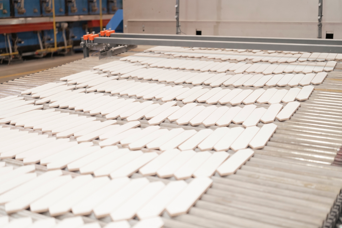 Imagen del primer horno ya instalado por Equipe Cerámicas - 