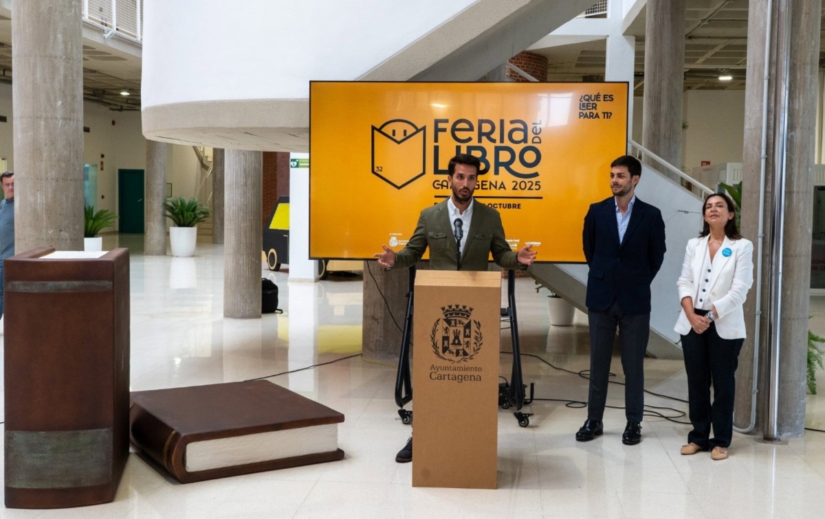 Juan Gómez Jurado, Javier Cercas o Andrés Suárez estarán en la Feria del libro de Cartagena