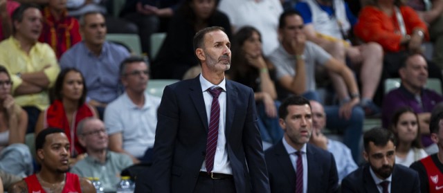 Sito Alonso elegido mejor entrenador de la temporada 2023/2024 en España 
