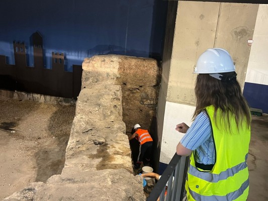La muralla medieval de la Glorieta se blindará con vidrio y se abrirá a la mirada de Murcia