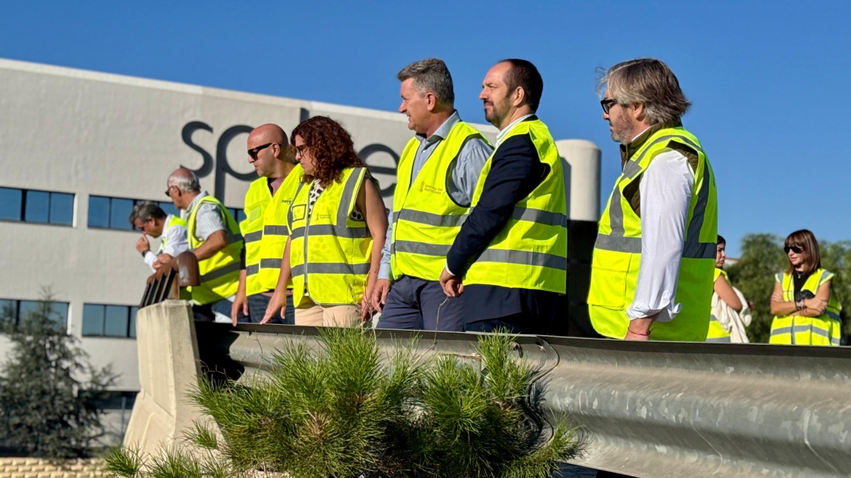 Vicente Martínez Mus y Guillermo Luján visitan las obras de reconstrucción del puente de acceso a Bonaire.