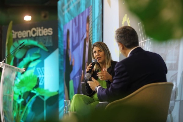 La alcaldesa de Cartagena exige desbloquear la ley de movilidad sostenible para financiar el transporte en los municipios