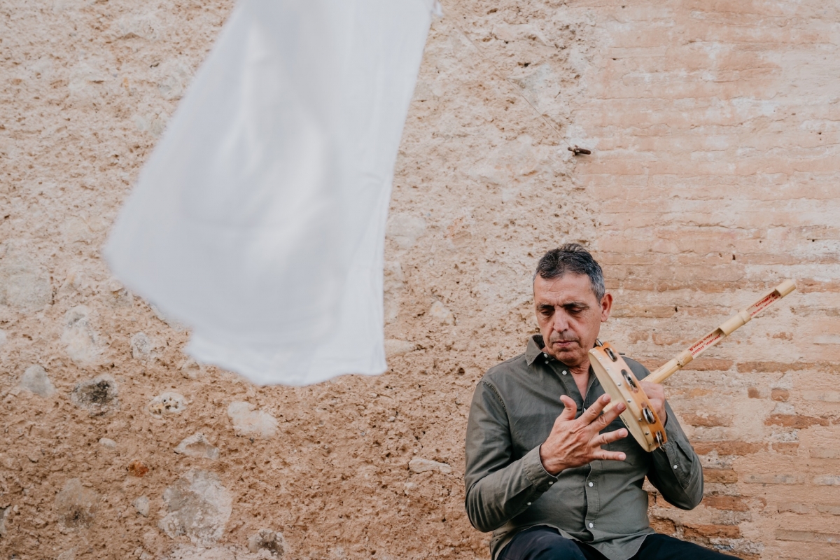 Una taula redona i un concert celebren el passat i el present de la música en valencià