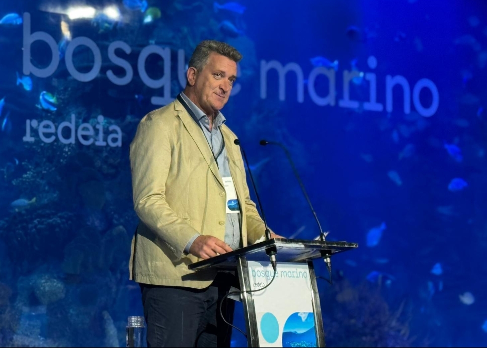 Un proyecto piloto busca ampliar las praderas de posidonia en Serra Gelada