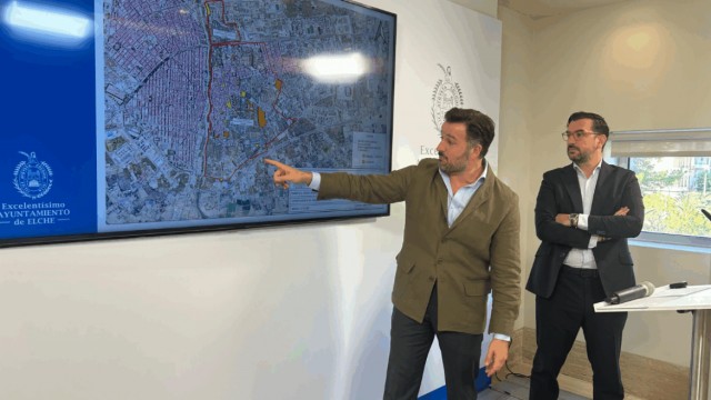 Elche prepara la externalización del mantenimiento de zonas verdes a excepción de la zona Unesco