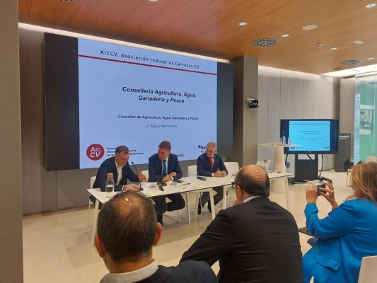 Agricultura destina 30 millones en ayudas para que las pymes inviertan en mejorar sus productos agroalimentarios