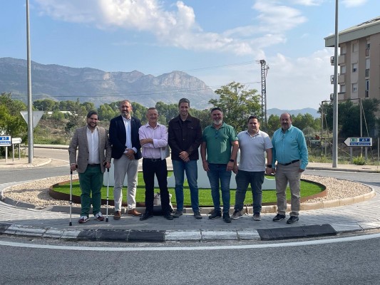 La Plataforma por la Reindustrialización Territorial aborda asuntos comarcales en L'Alcoià
