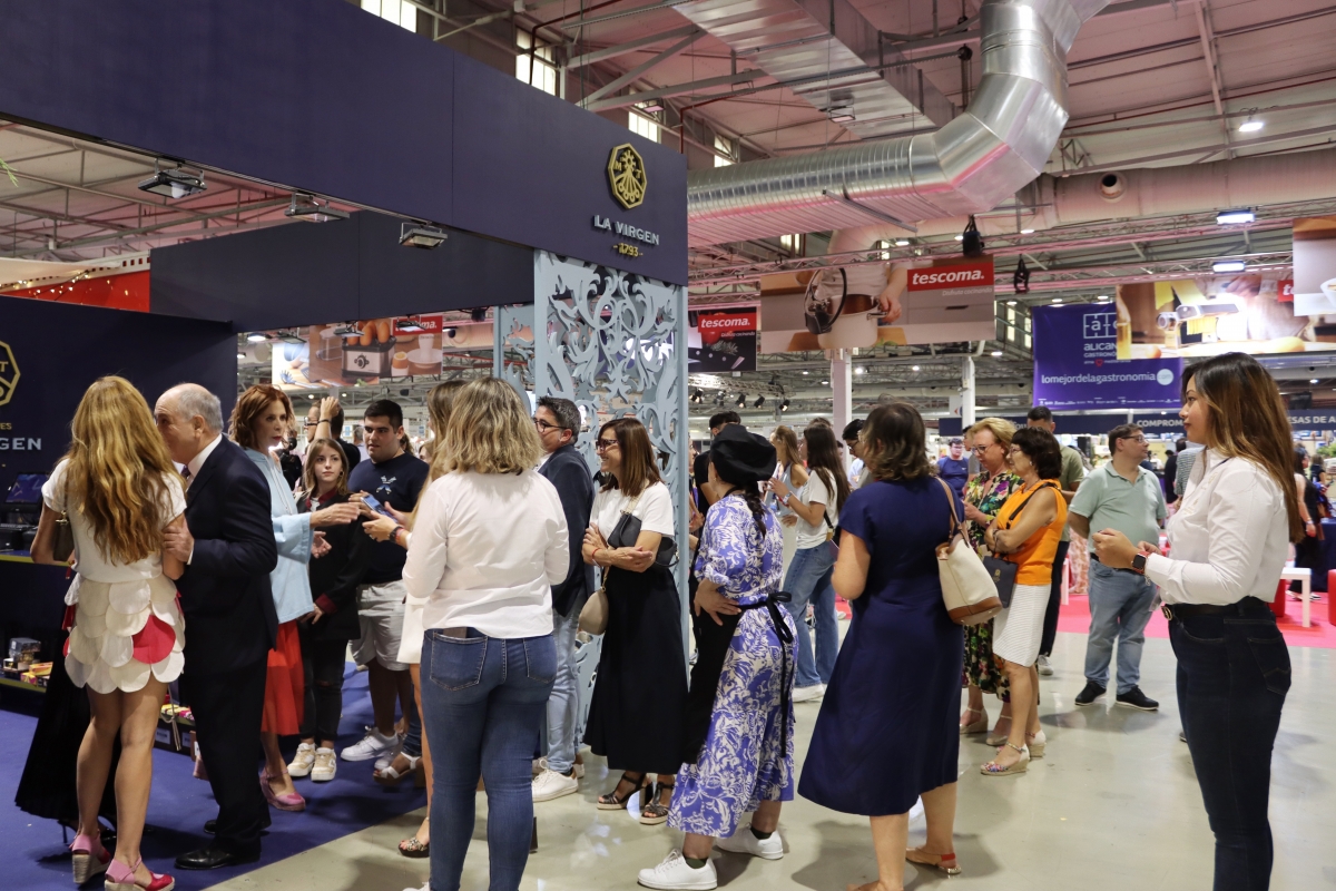 El expositor de Marcos Tonda. - El expositor de Marcos Tonda.