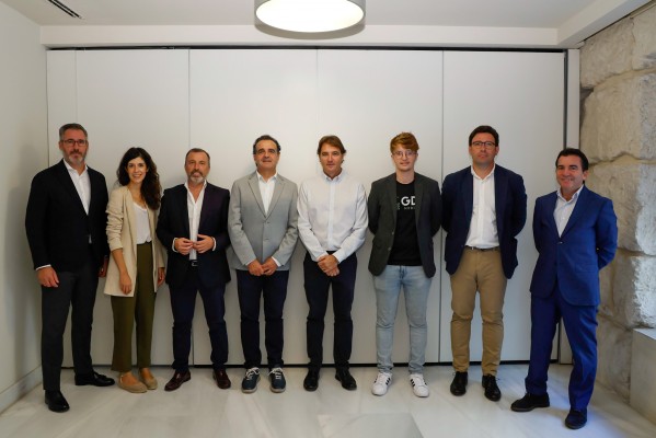 La pedagogía y la apuesta por la infraestructura, claves para el impulso de la movilidad eléctrica