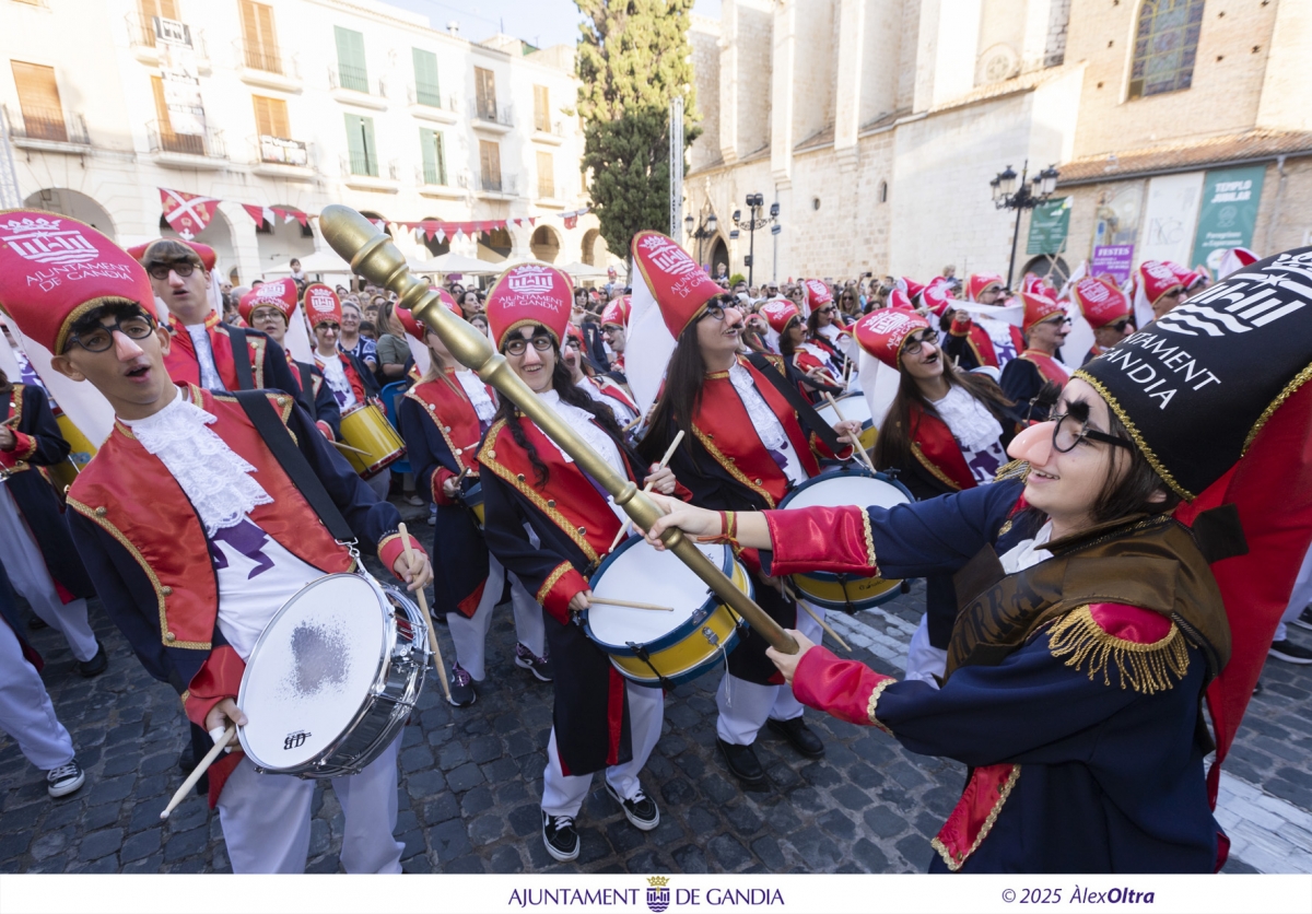 El Tio de la Porra inicia la Fira i Festes de Gandia amb més de 140 activitats per a tots els públics