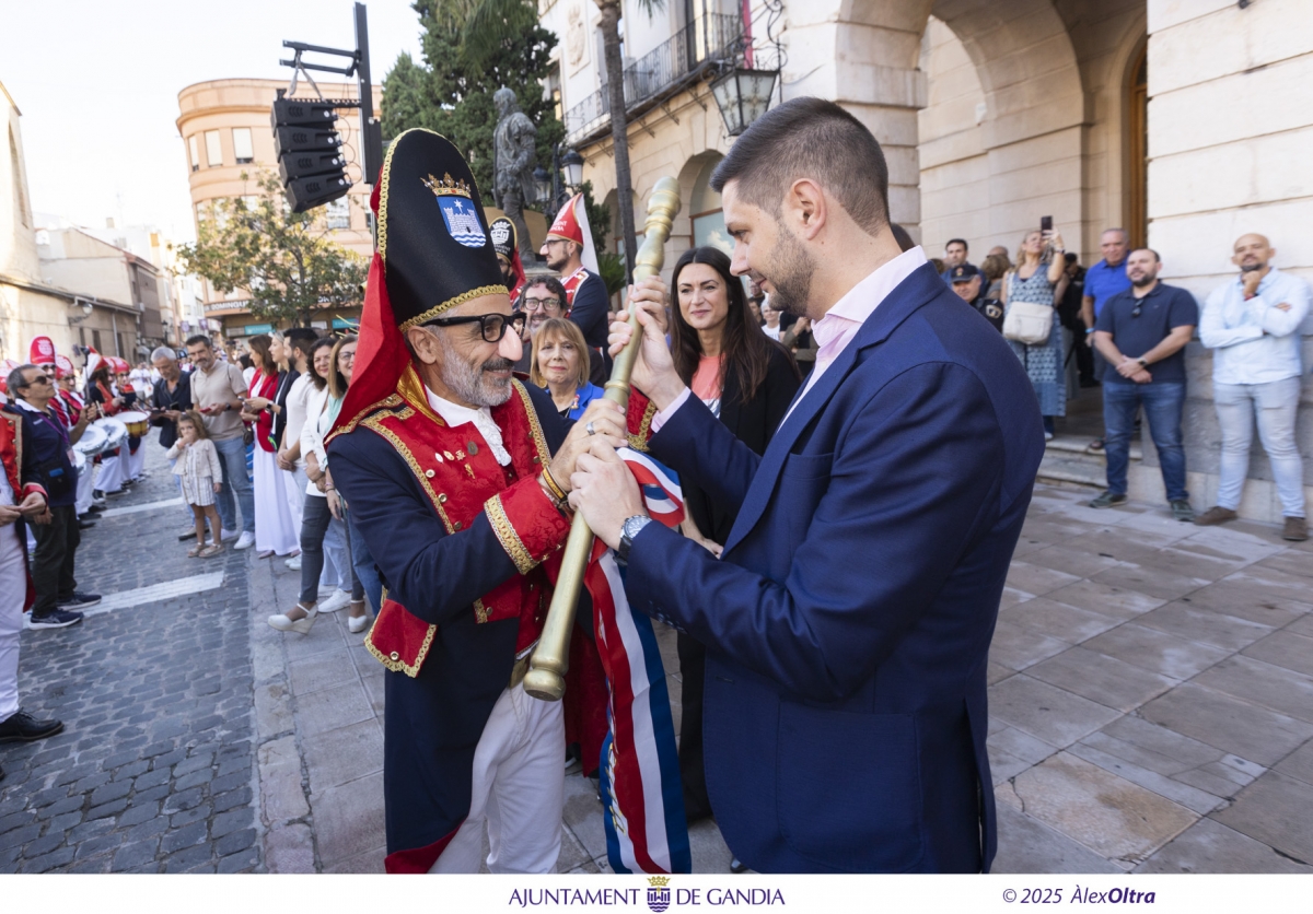 Imatges Tio Porra. - Foto: AJUNTAMENT DE GANDIA Imatges Tio Porra.