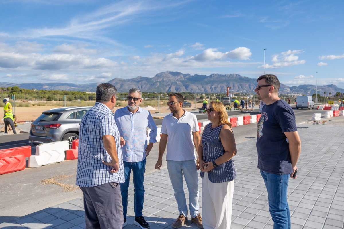 L'Alfàs calcula para noviembre la finalización de las obras del Camí Vell d’Altea 