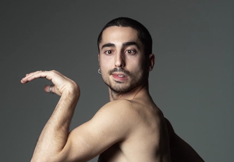 El bailarín Martí Corbera enseñará a 'Disponerse y estar' en Espai LaGranja