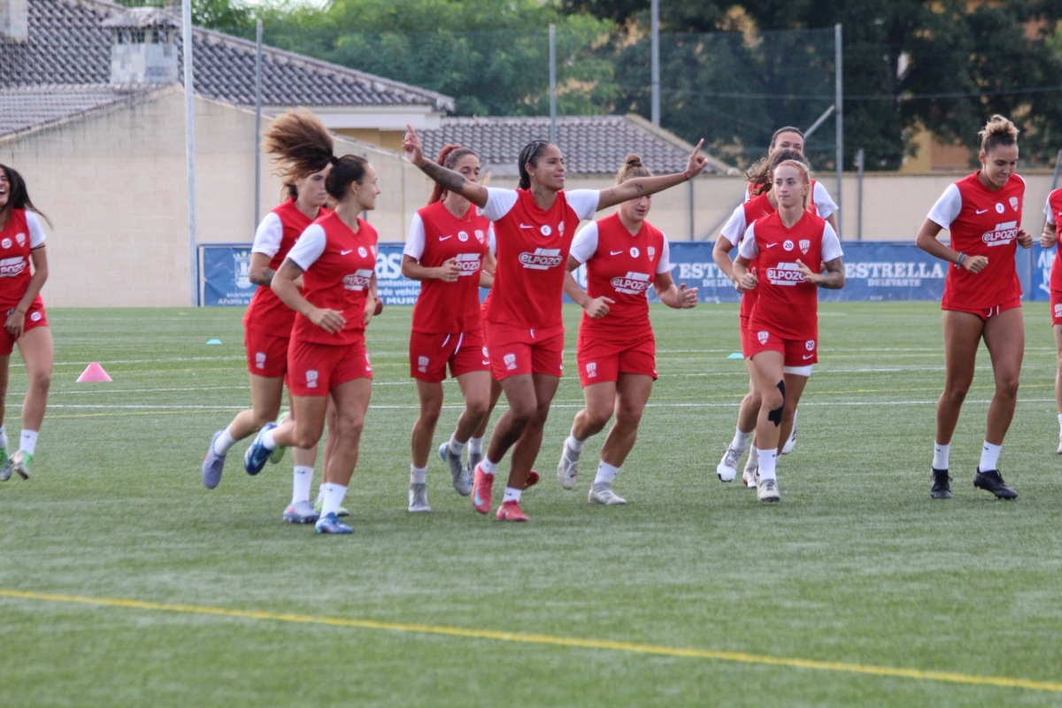El Alhama, crecido tras su primer triunfo en la Liga F, busca el segundo ante el Depor en Pinatar Arena
