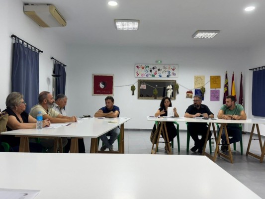 MC y PSOE acusan al PP de usar el nuevo reglamento de Juntas Vecinales como 'Ley Mordaza' contra vecinos y oposición